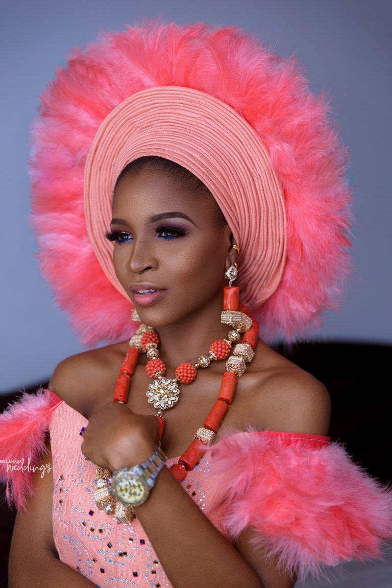 Gele with Feathers Inspo for the Super-Stylish Bride