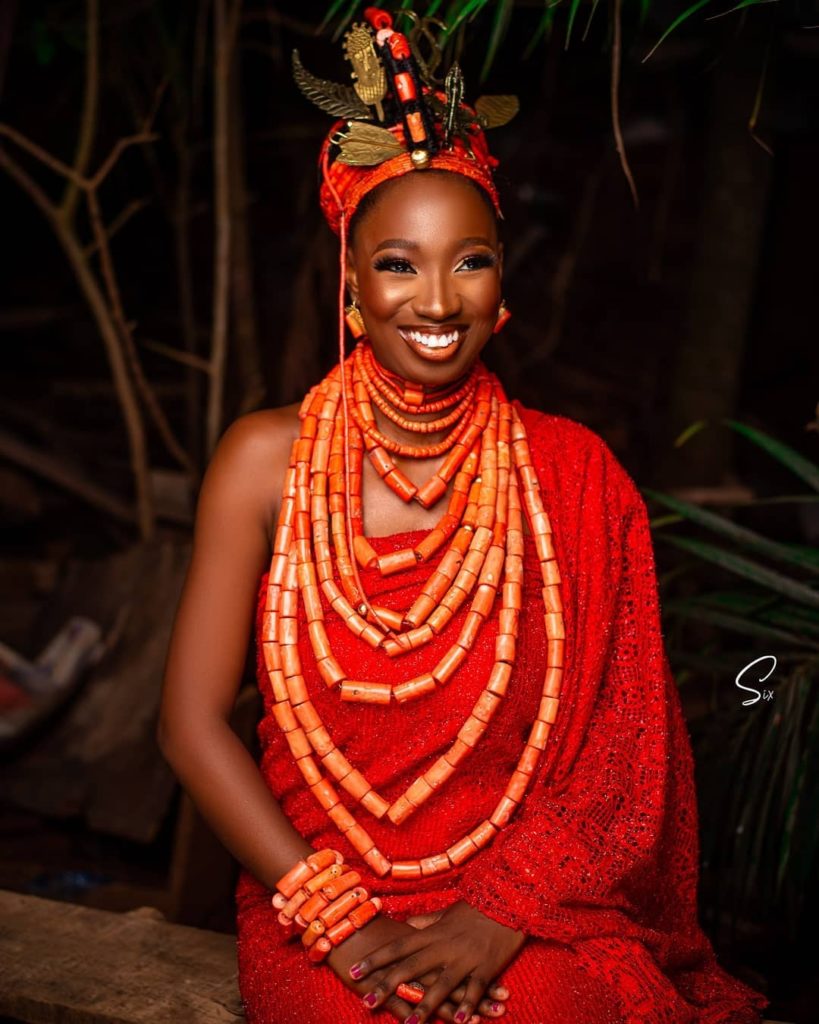 The Simplicity of This Edo Beauty Look is One Reason to Love It