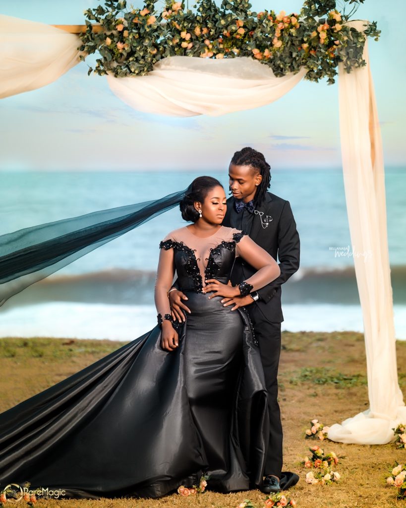 Here's how You Can Rock All-black as a Couple on Your Big Day!