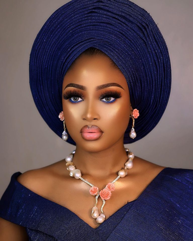 Blue + Glossy Lips Blue and Peach are Definitely Trad Colours to Slay