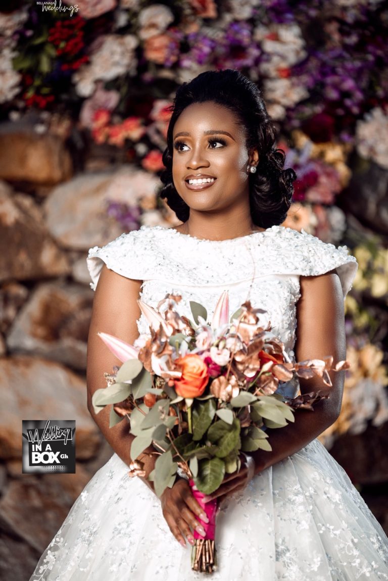 Planning a Vintage Themed Wedding? This Bridal Shoot By WIABGH is For You!