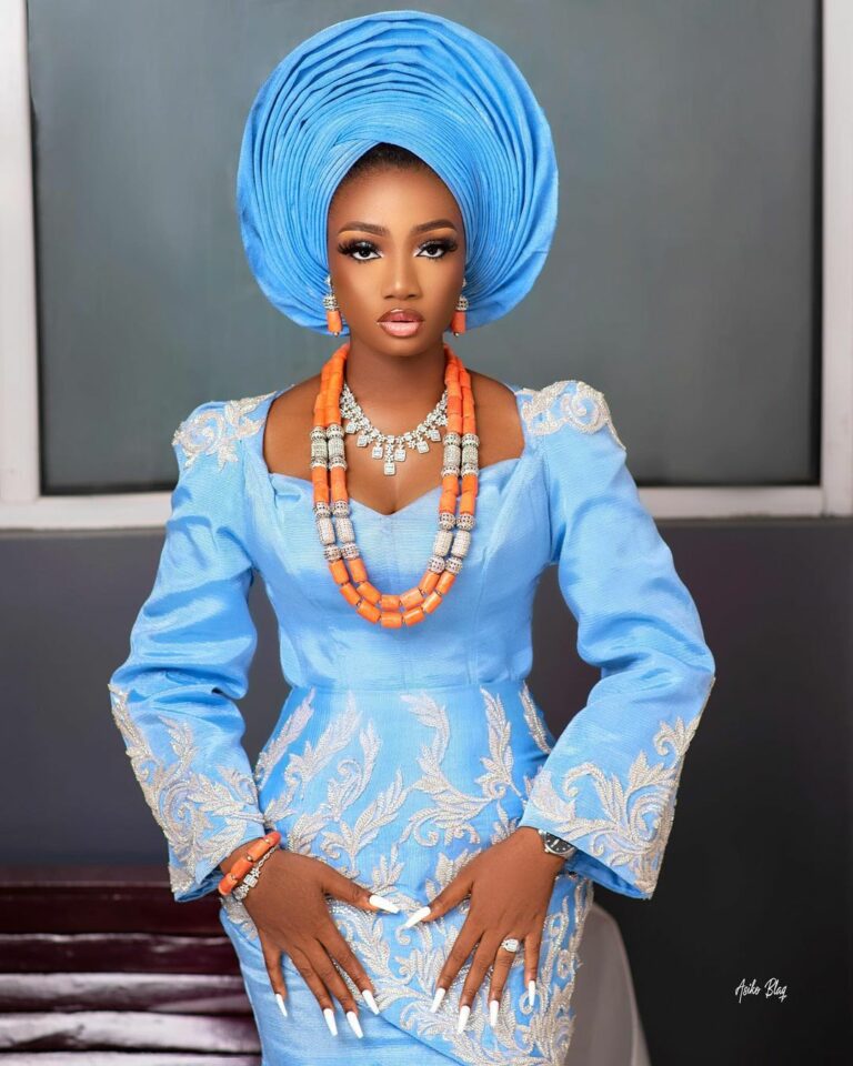 Exude Elegance & Style on Your Trad With This Beauty Look