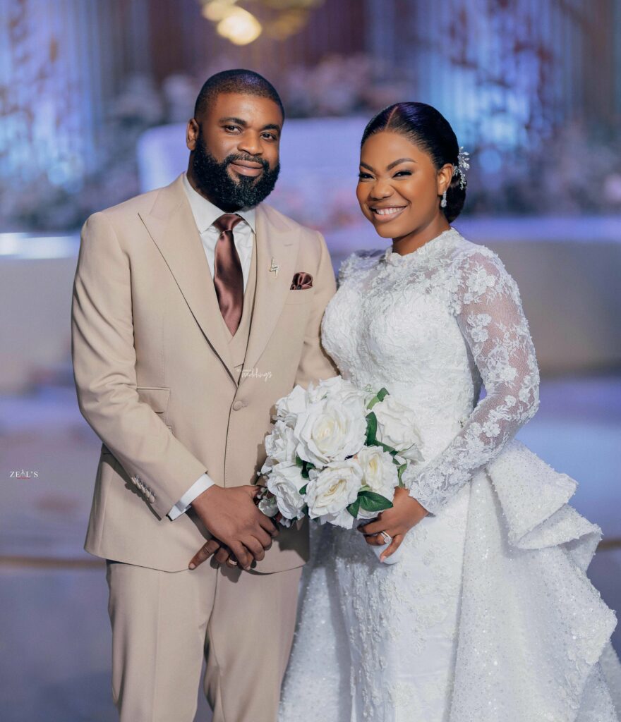 Mercy Chinwo & Pastor Blessed Seal Their Love At The Altar!